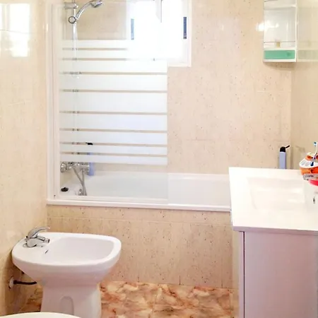 Modern In With Shared Pool Апартаменти Торрев'єха